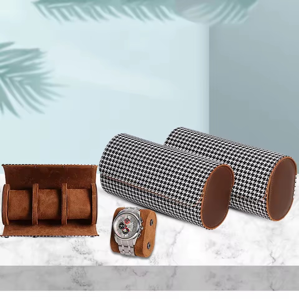 กล่องใส่นาฬิกาแบบพกพา-1/2/3 ช่ - Watch Travel Roll Case 3 Slots Leather บทวิจารณ์และราคา